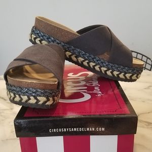 Platform slide Sandals